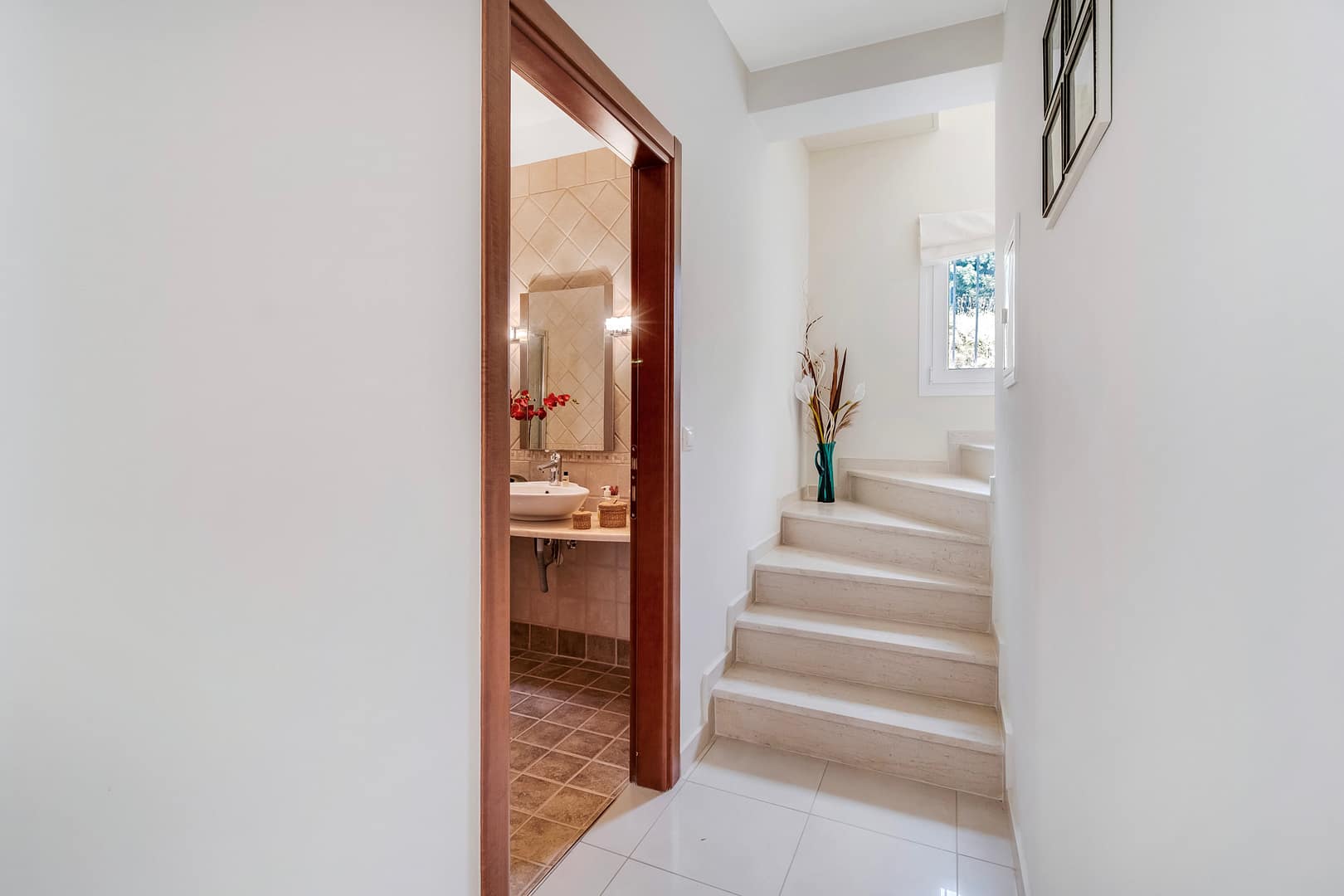 the ground floor bathroom is on the hallway at the ground floor