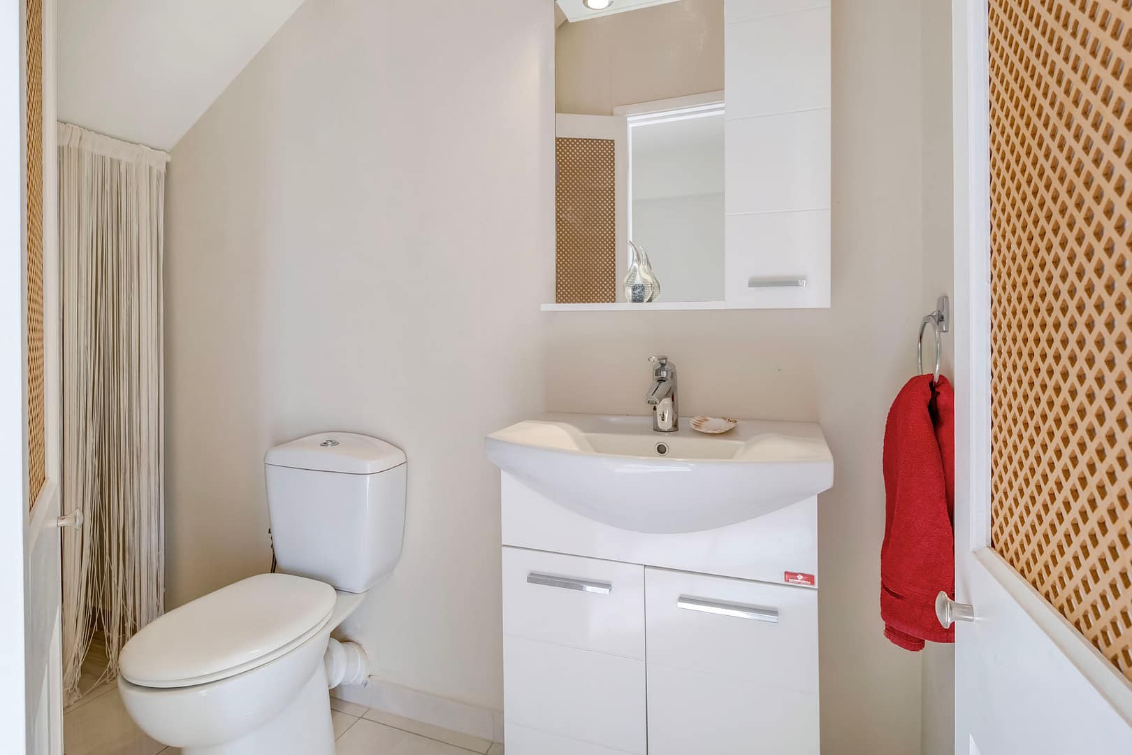 the toilet in theguest bedroom